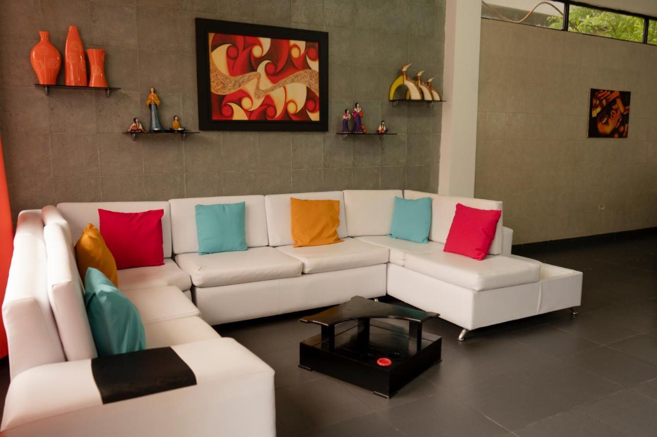 Rinakawsay - Viveviajando Apartamento Amoblado En Tena Kültér fotó